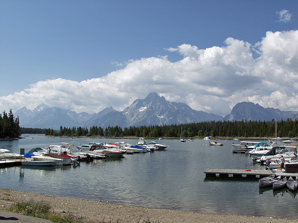 Leeks Marina - Jackson Lake