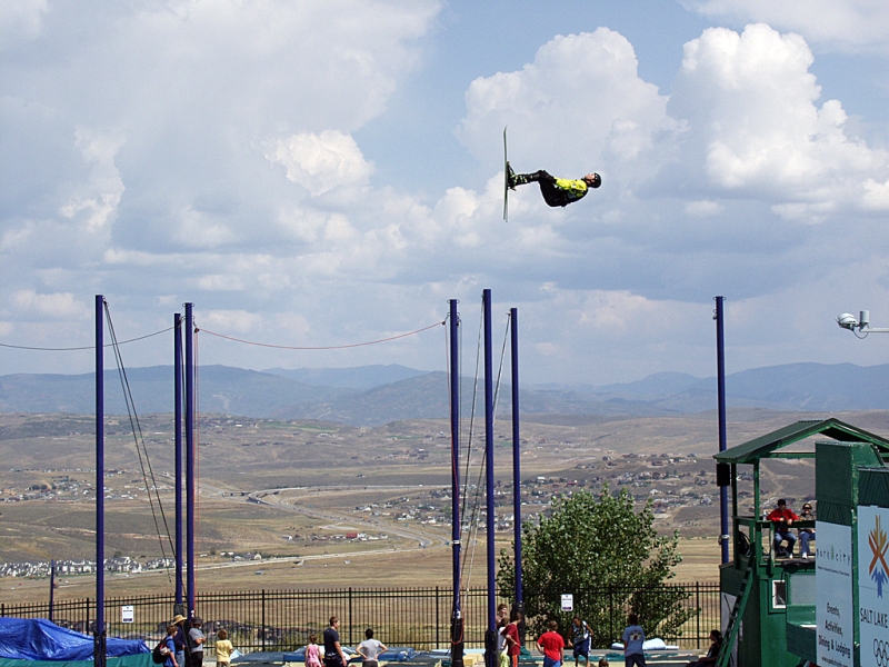 Freestyle Aerials Training Pool