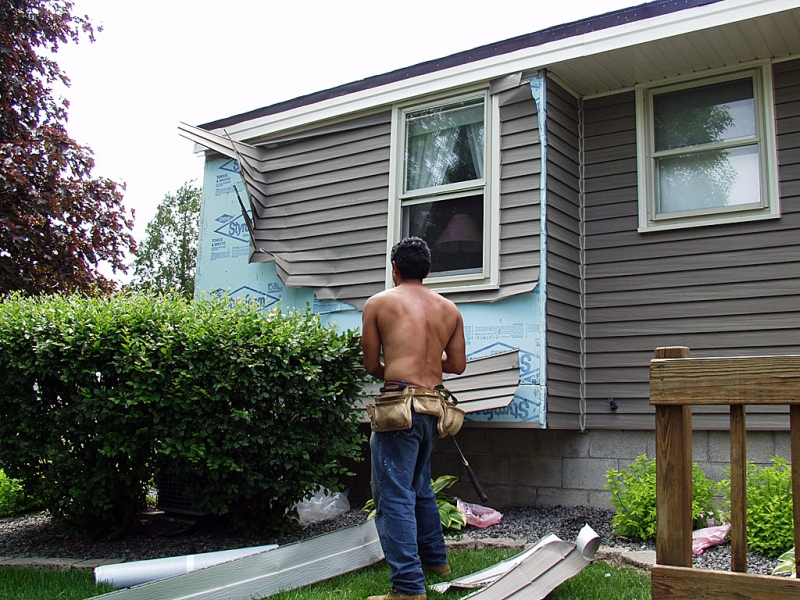 Siding removal