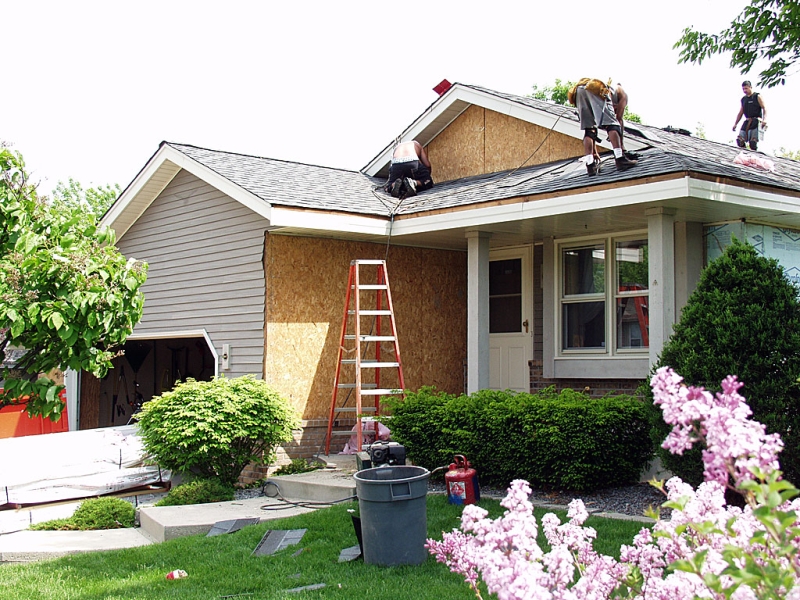 Siding removal