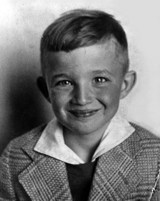 1943 - 5 years old