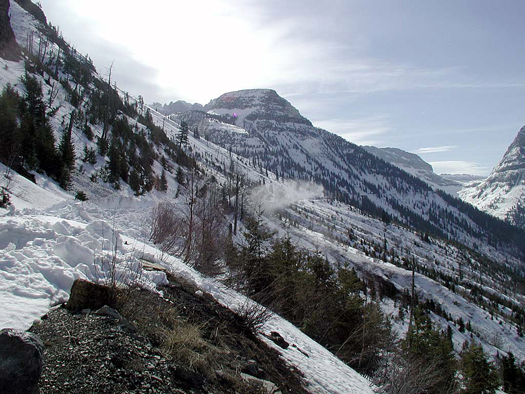 Going To The Sun Road - Snowplowing
