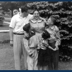 1954 - Peter, Mom, Tim, Andy and Holly