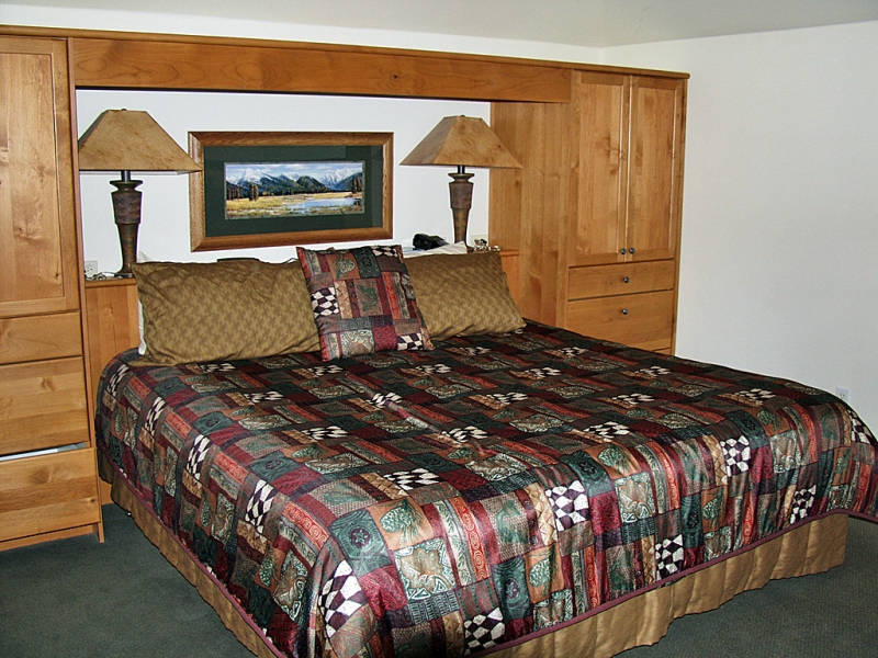 Meadow Lake Resort - Townhome Suite